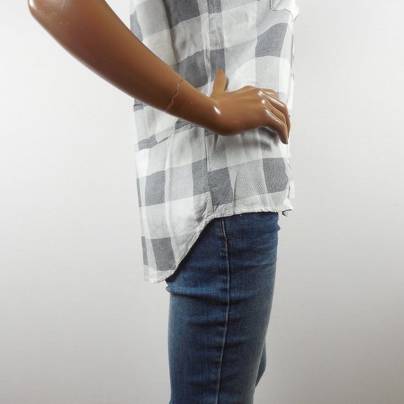 SIM & SAM Top XL New Casual Button Down Plaid Shirt Hi/Low Split Hem Gray/White - Picture 6 of 11